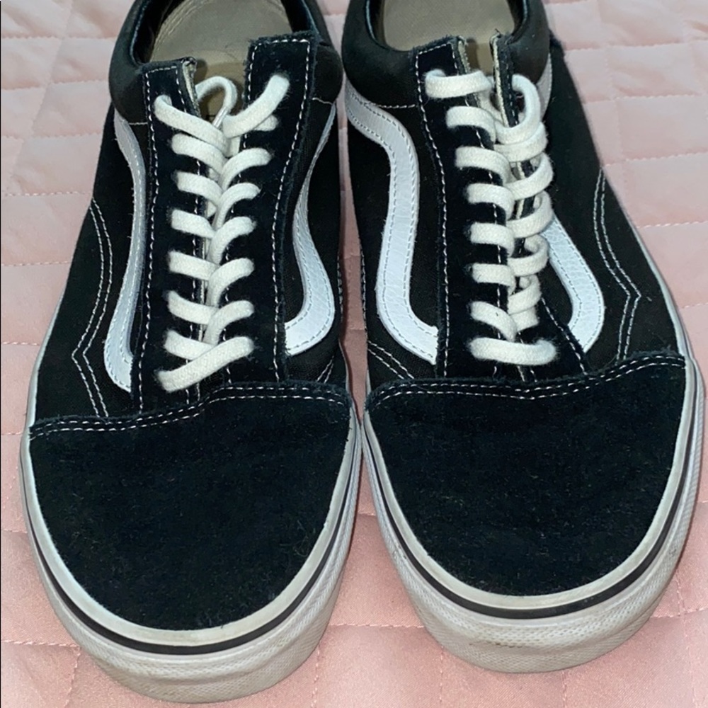 Vans - Picture 3 of 4